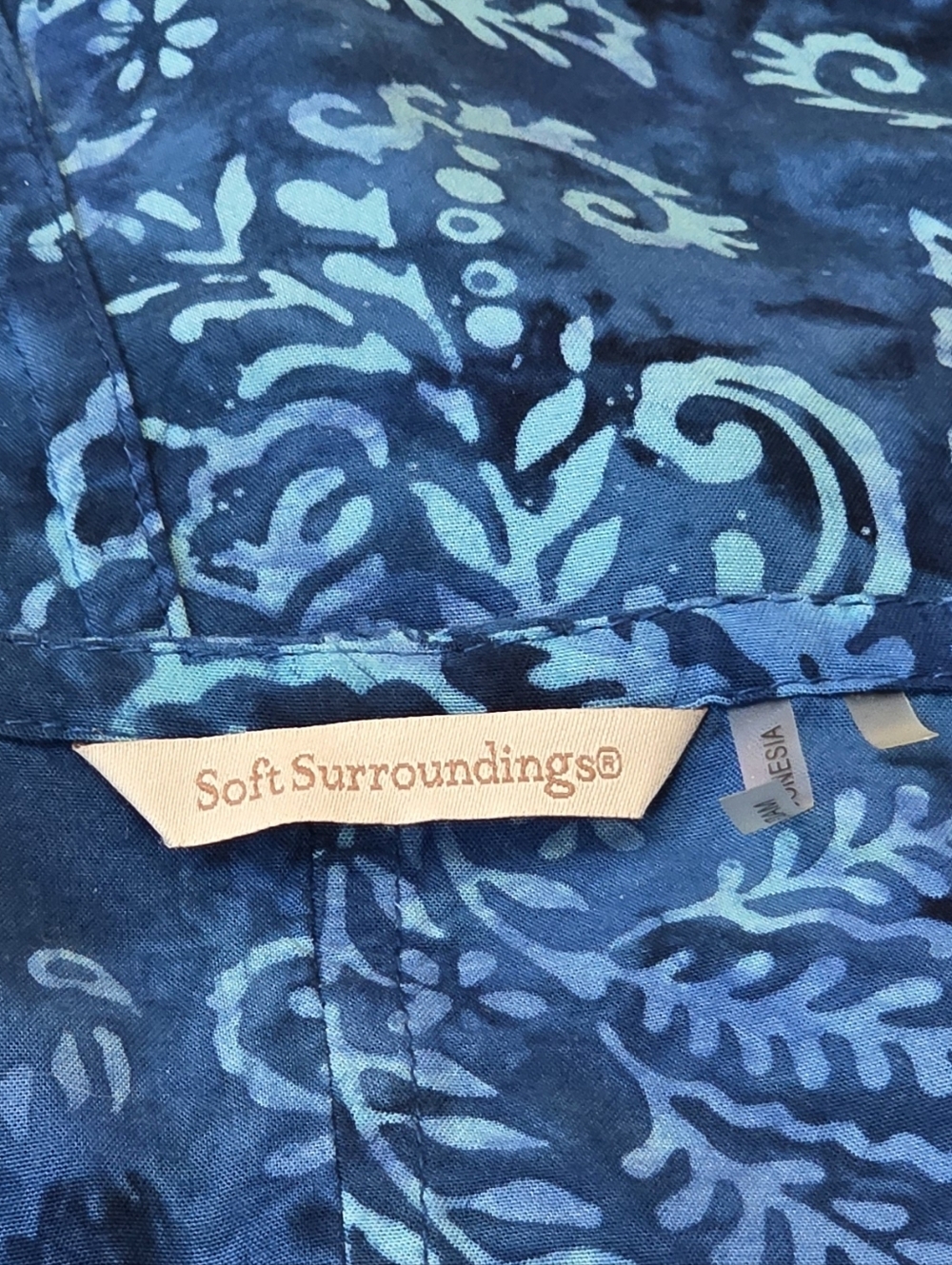 Soft Surroundings Teal Vine Print V-neck Long Sleeve Tunic - Picture 6 of 7